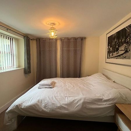 Parkside Villa Пейтли Бридж Екстериор снимка