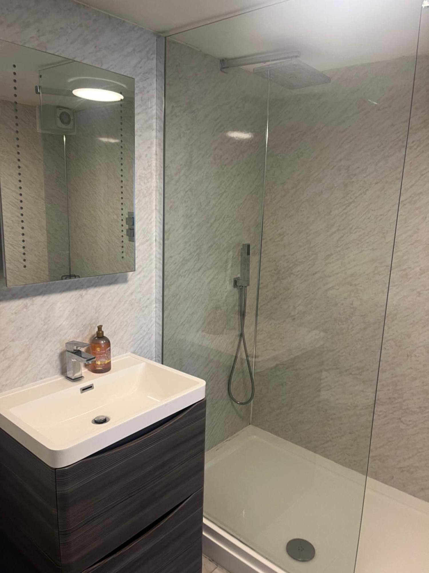 Parkside Villa Пейтли Бридж Екстериор снимка